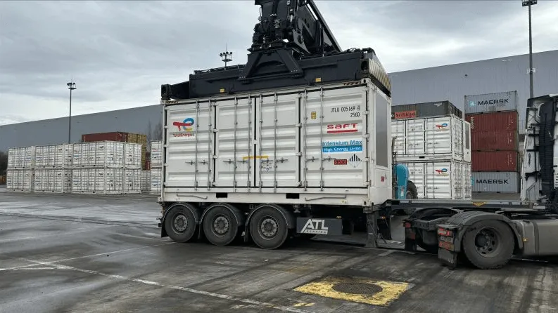 Opslag van batterijcontainers